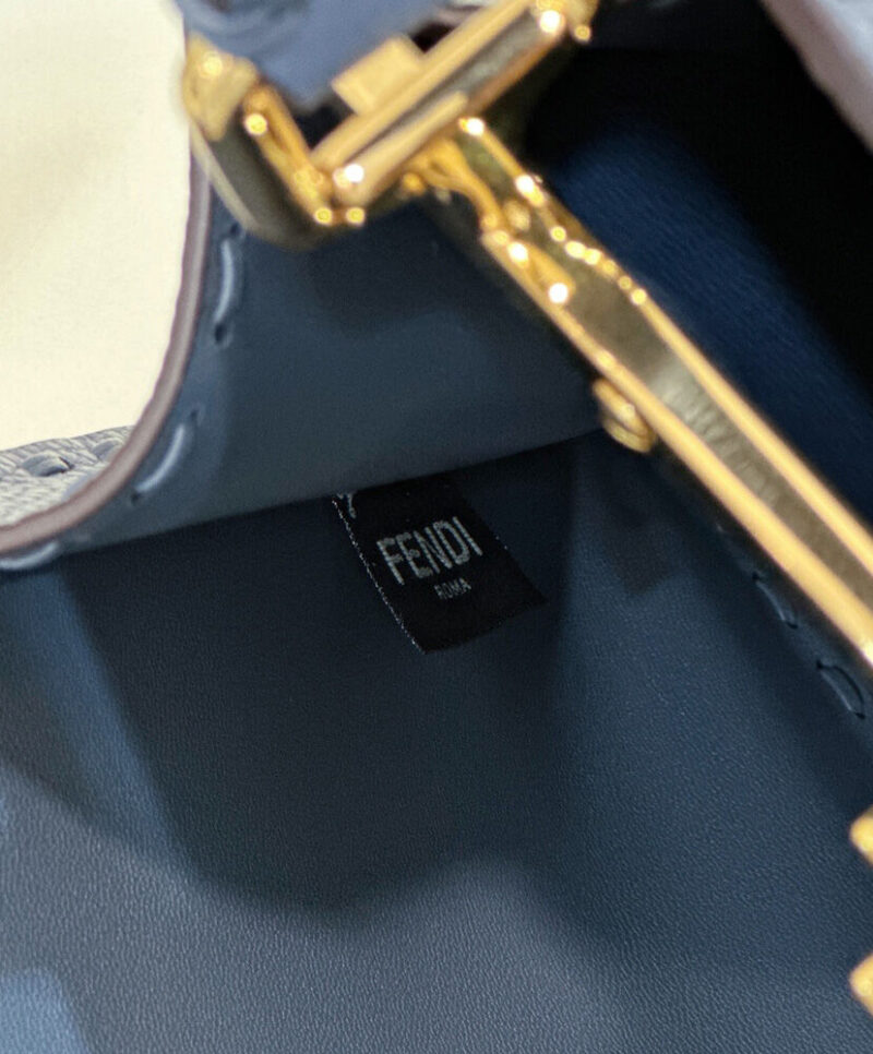 Fendi Peekaboo ISeeU Medium 8BN321 Blue